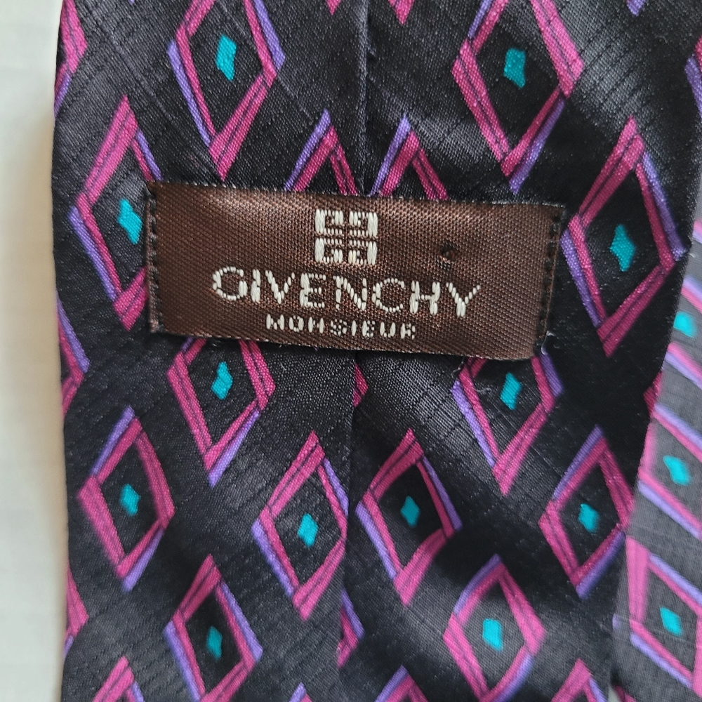 Givenchy tie silk necktie black pink blue diamond shape pattern men's accessory